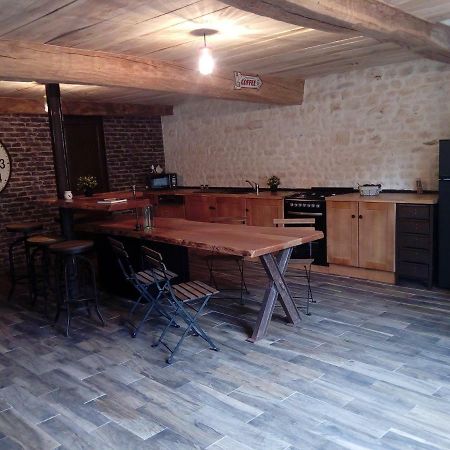 le gite des 3 saules Saint-Savinien Extérieur photo